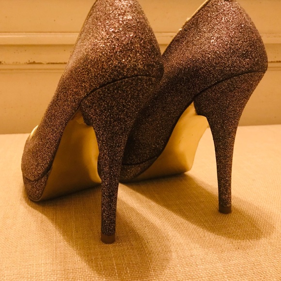 Express heels - Beautiful! - Picture 5 of 5